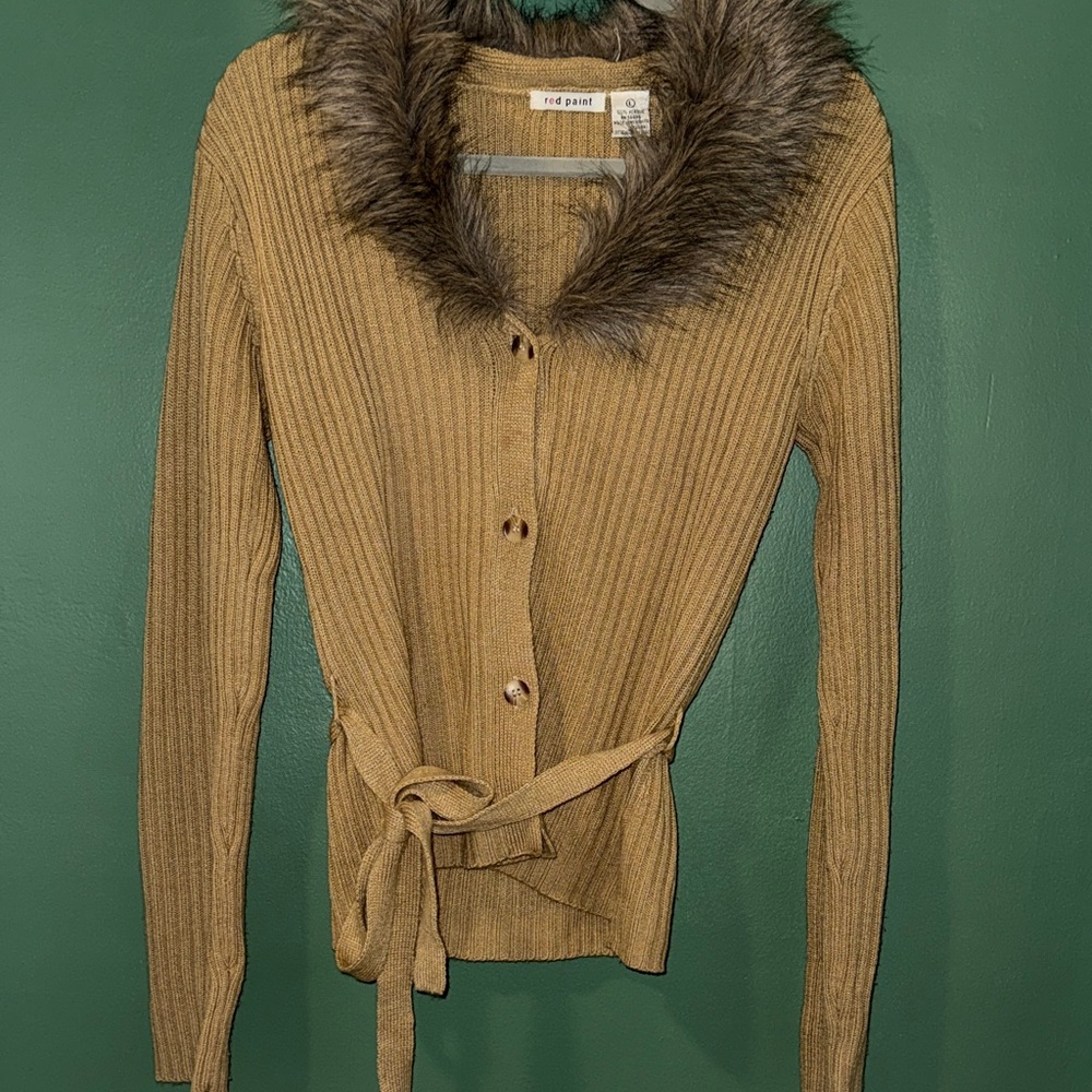 Brown Ribbed Cardigan with Faux Fur Collar